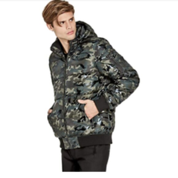 Guess Camouflage Puffer Jacket Size M - Picture 4 of 14